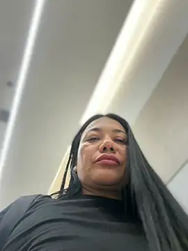 Abril10_'s Live XXX Chat