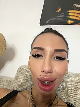 BlueEyes_BB Chat XXX live