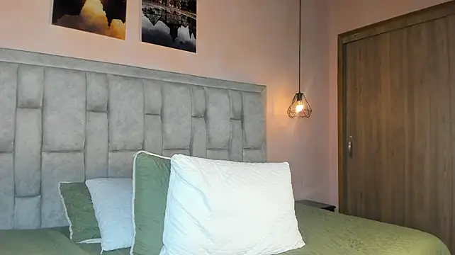 Kairoxxx_ XXX чат на живо