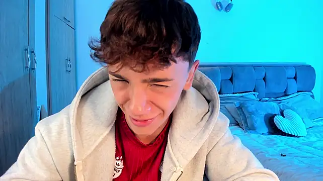 Chat +18 de Timothy_ros ao vivo