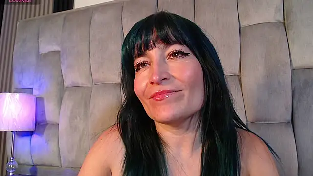 alicia_moom Chat XXX live