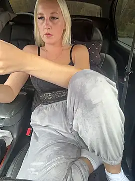 MerlinDaven Live XXX chat