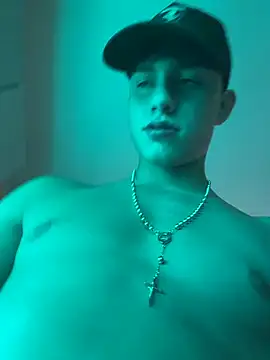 Lander_Cruz 即時 XXX 聊天