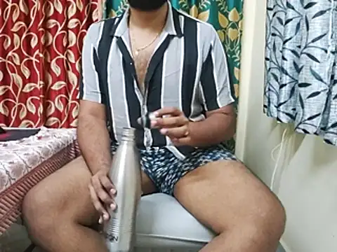 ChillBoyyy XXX чат на живо