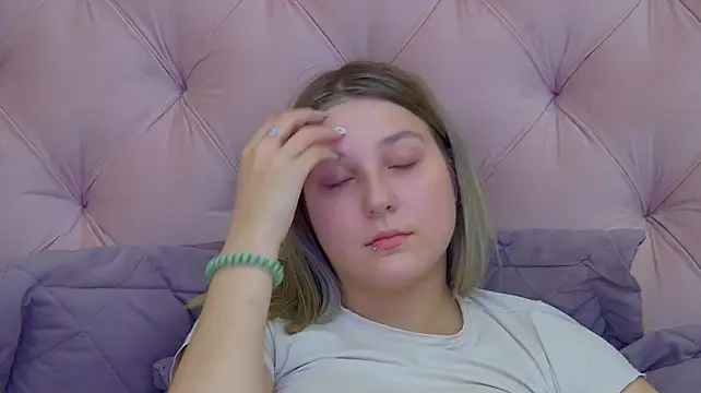 TinnaBurton's Live XXX Chat