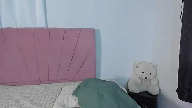CinthiaCollins' Live XXX Chat