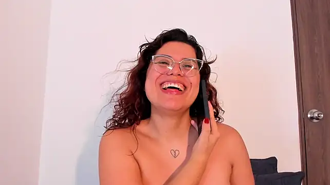 Lia_Rousse0 Chat XXX in diretta