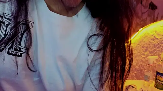 Afrodita_Wild_v Chat XXX in diretta