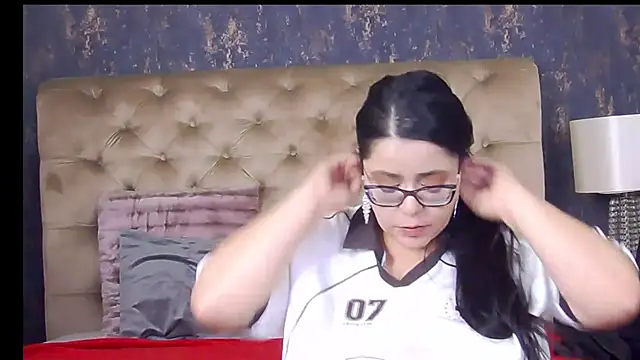 Chatroom XXX en direct de AriaRussell