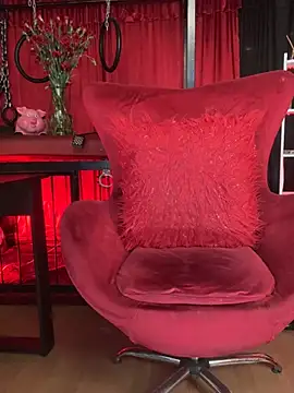 دردشة MistressAndre الجنسية المباشرة