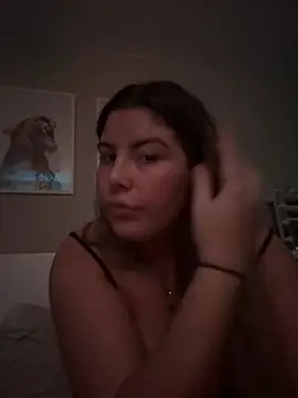 hiddensecretxx's Live XXX Chat