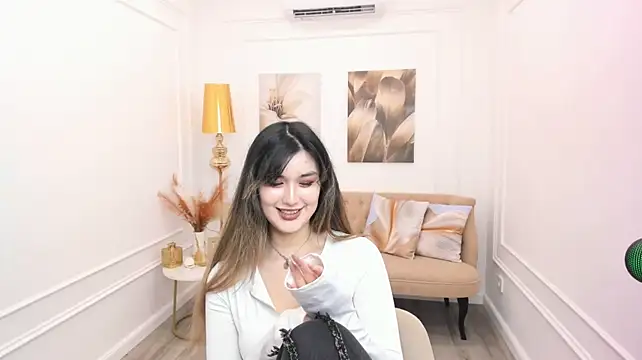 צ'אט XXX בשידור חי של AnneTLi