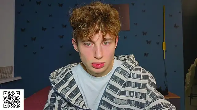 crispinver's Live XXX Chat