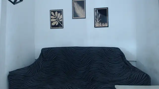 tiberius_blaunch XXX чат на живо