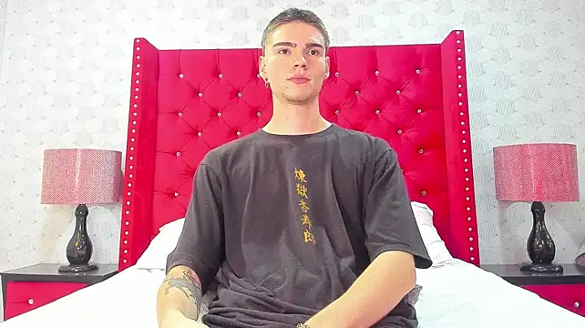Онлайн чат XXX NickWild