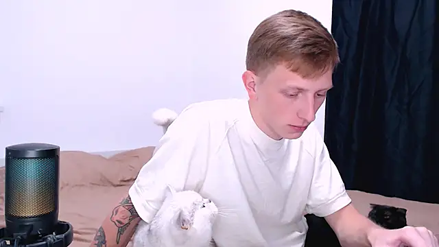 juliaanddiman Live XXX chat