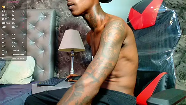 toower_ Live XXX Chat