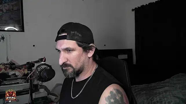 DevilPup75_ XXX чат на живо