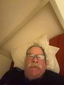 Caesar_Baxter Live XXX-Chat