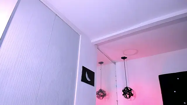 miss__yissell লাইভ XXX চ্যাট