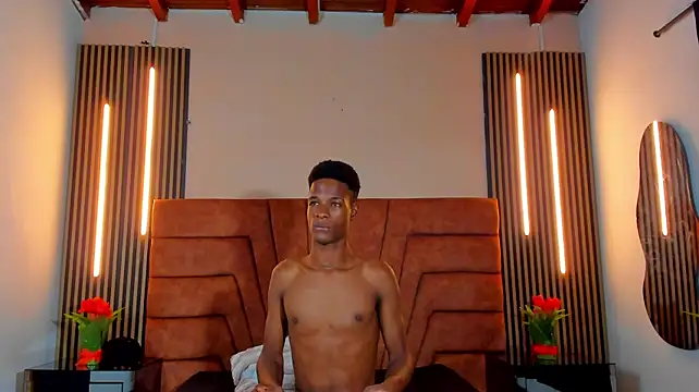 Tyson_Reed Chat XXX in diretta
