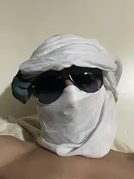French_Arabic_boy's Live XXX Chat