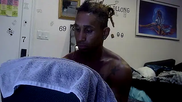 Czat XXX na żywo – TheRealMrDLlong