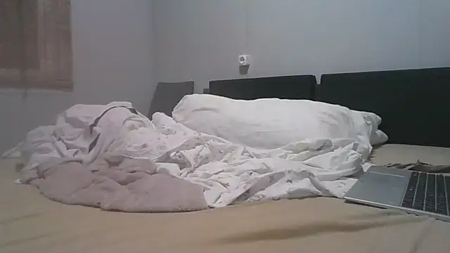 XXX chat uživo modela fulloferotic