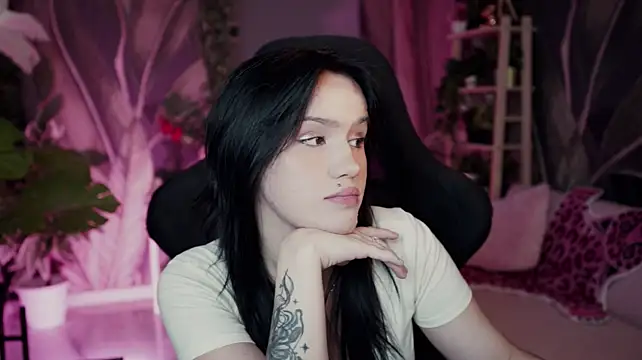 MonicaFarmer Live XXX-Chat