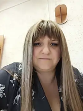 Office_Albertina Chat XXX live