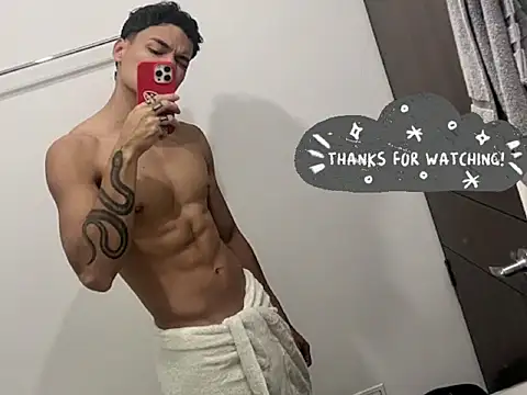 Gymbro42 live XXX chat