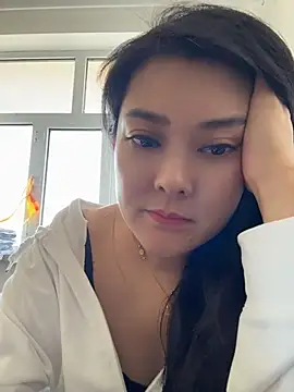 Yueyue181 - 脱掉内衣3分钟