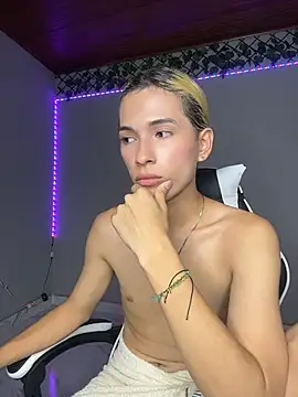 LarryCraft – Naživo XXX chat