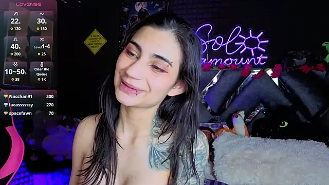 SolBeaumont1 Adlı Modelin Canlı XXX Sohbeti