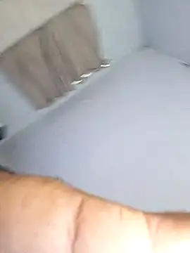 Bryan056_n Webbikameraesitys