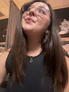 Mia_Swano Chat XXX in diretta