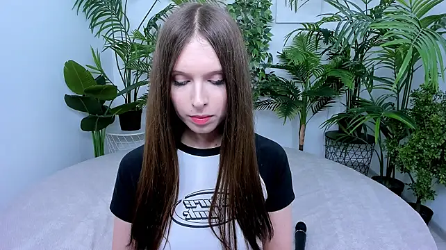 dark_k1tty Chat XXX live