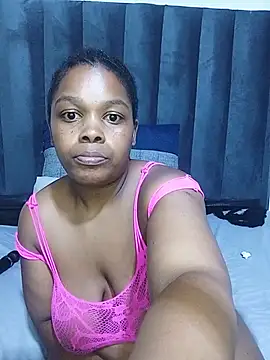 Czat XXX na żywo – BigbootyNickyx