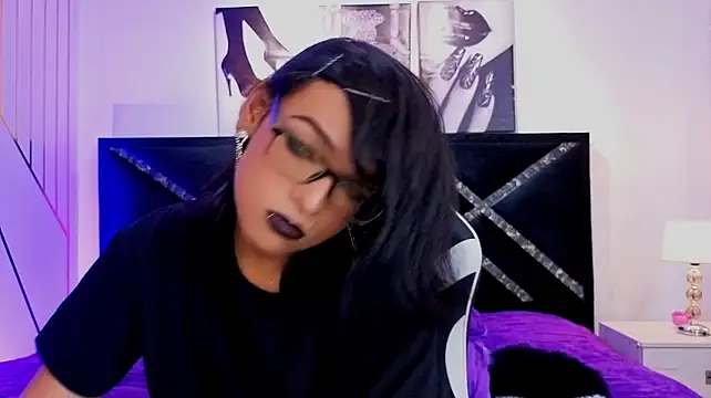 Онлайн чат XXX Dannyhot_