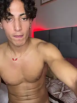 عرض كام megallou