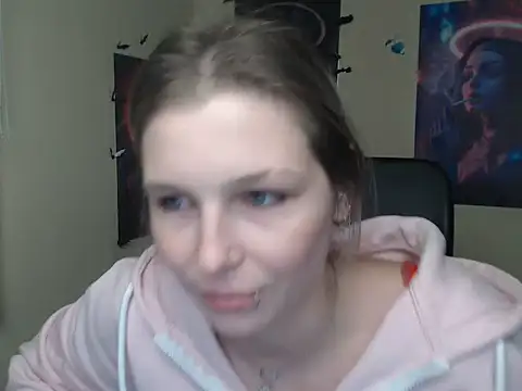 StrangerGi Chat XXX in diretta