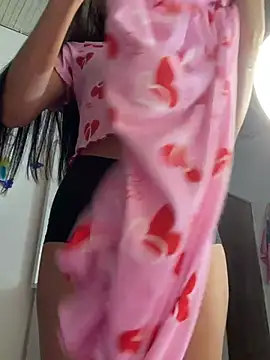 Chatroom XXX en direct de Milleradhara24