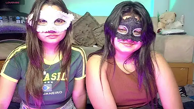 Two_Baddies Live XXX-Chat
