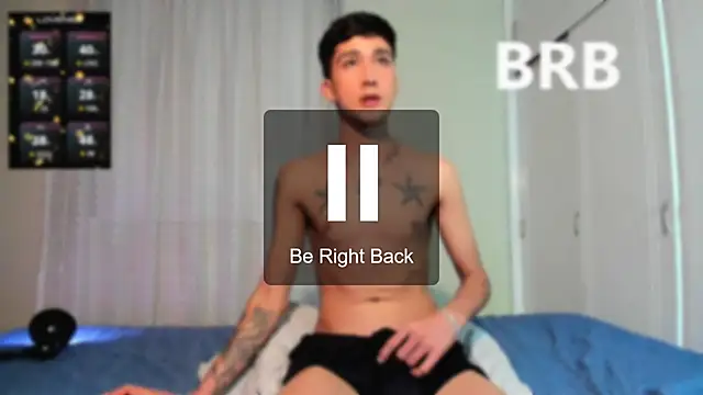 tom_Howard Live XXX-Chat