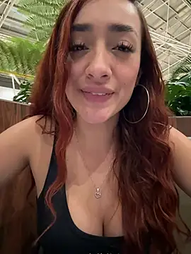 ariiel_'s Live XXX Chat
