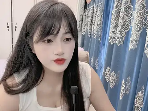 sjsibi 即時 XXX 聊天