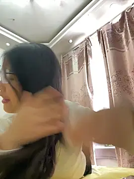 Yuyu7788 Obrolan Langsung XXX