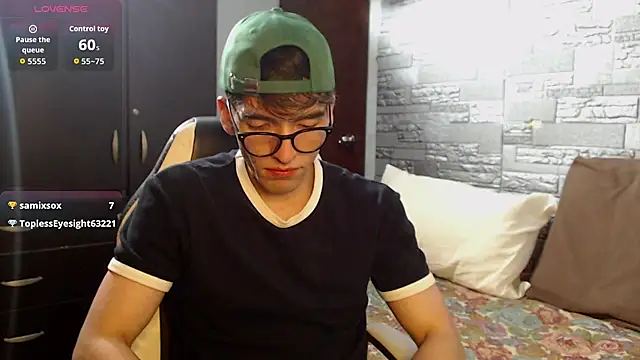 Ian_knight's Live XXX Chat