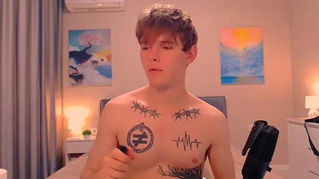 Fredd_Xanders Live XXX-chat