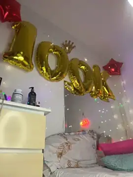 AlisonHoot69's Live XXX Chat